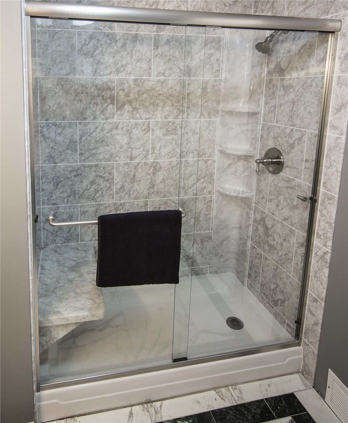 Bonita Springs Shower Enclosures