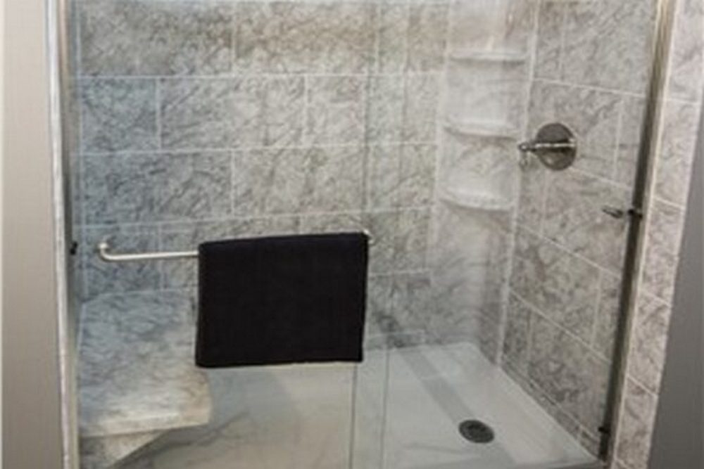 How One Day Bath Remodeling Simplifies Your Bathroom Upgrade