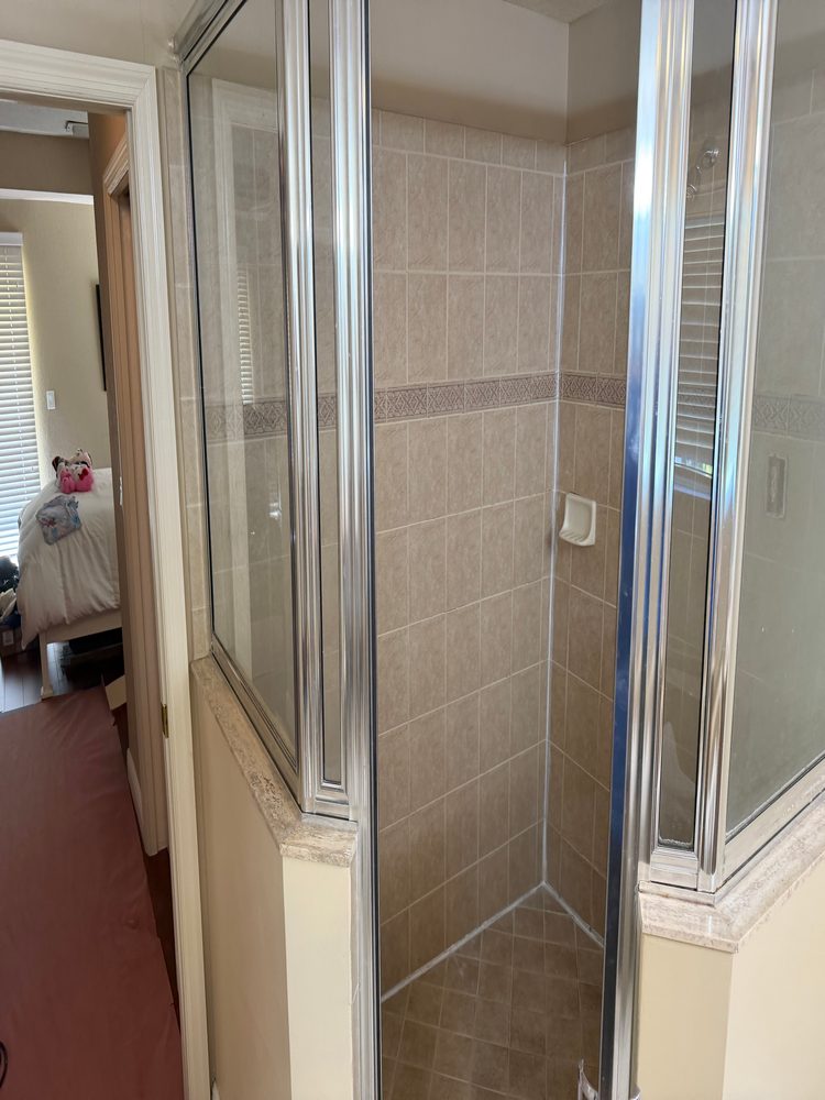 Walk-In Shower Remodel in Naples, FL (14)