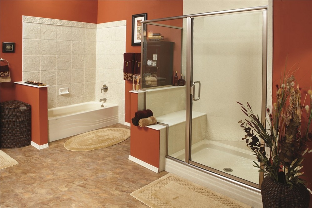 Best Shower Surround Materials for Southwest Florida Bathrooms
